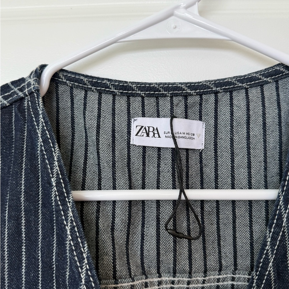 Zara Black Striped Women's Vest Top - Picture 3 of 4